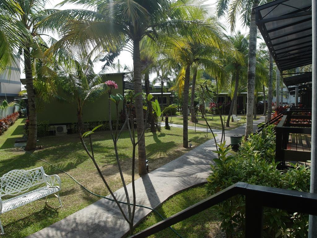 โรงแรมคาซาฟินาไฟน์โฮเมส ปันไตเจอนัง ภายนอก รูปภาพ